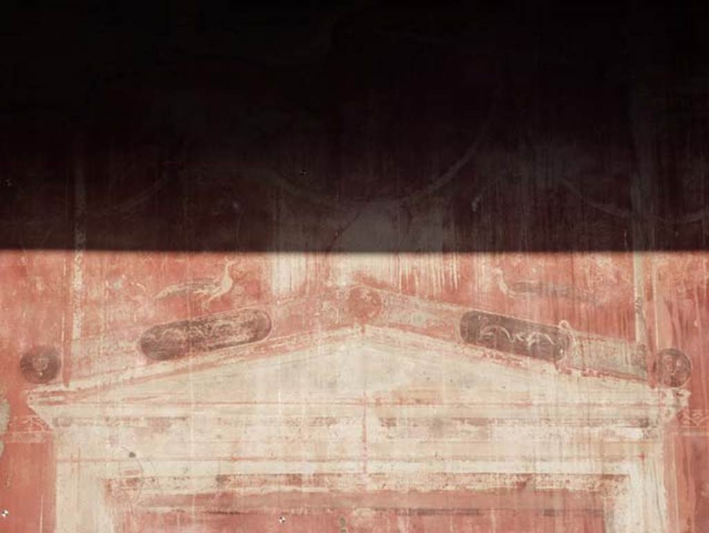 IV.4 Herculaneum. October 2012. Courtyard 3, detail from painted north wall. Photo courtesy of Michael Binns.